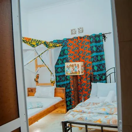 The Belle View Inn Bed & Breakfast Моші Екстер'єр фото