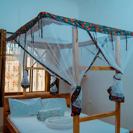 The Belle View Inn Bed & Breakfast Моші Екстер'єр фото
